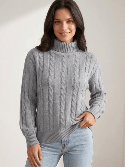 Cable Knit Turtleneck Sweater - vencé