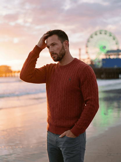 Crew-Neck Cable Knit Mens Sweater - vencé