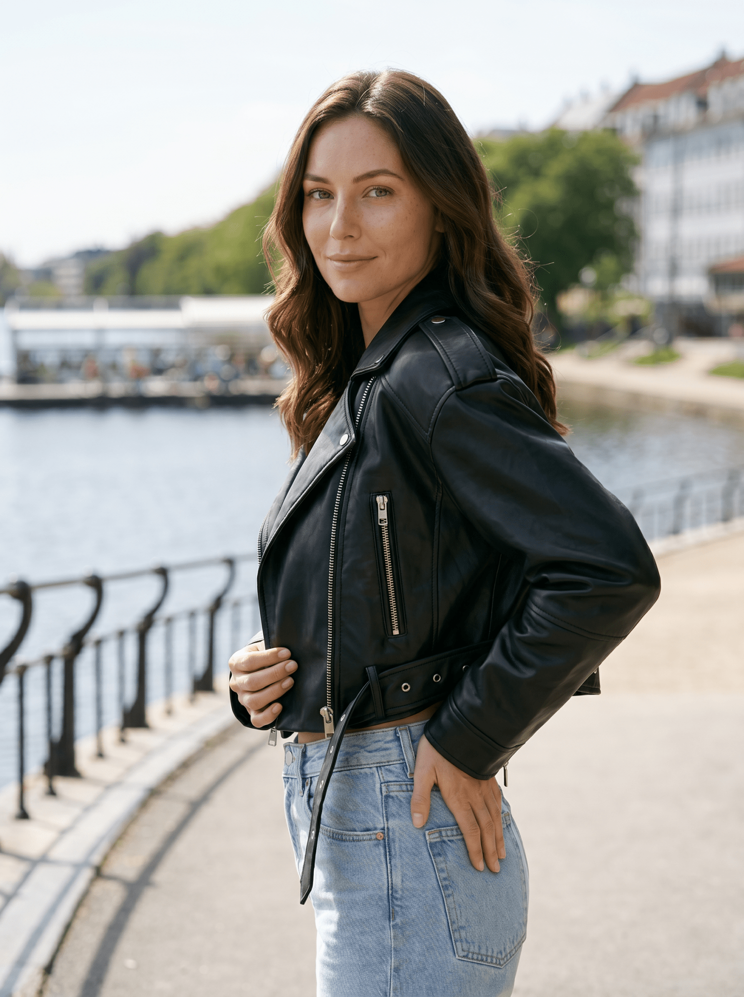Cropped Faux Leather Biker Jacket - vencé