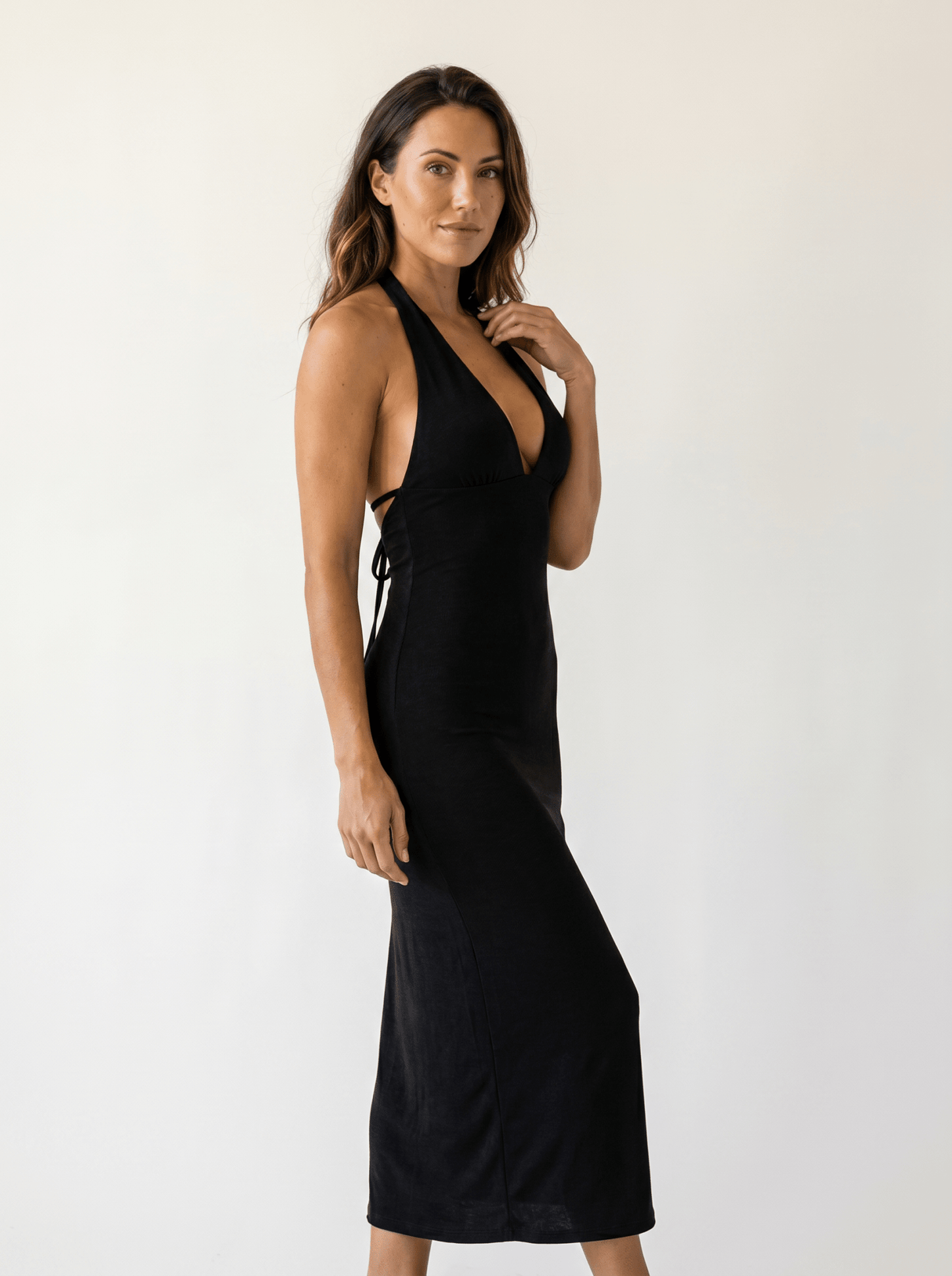 Halter Bodycon Dress - vencé