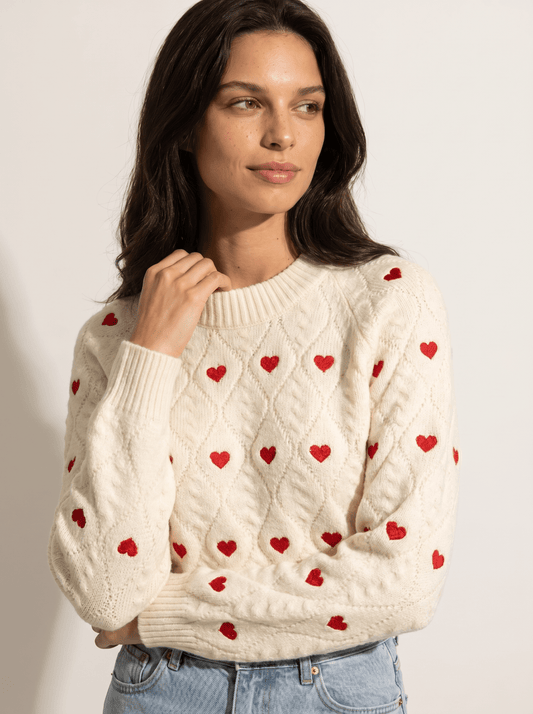 Heart Cable Knit Sweater - vencé