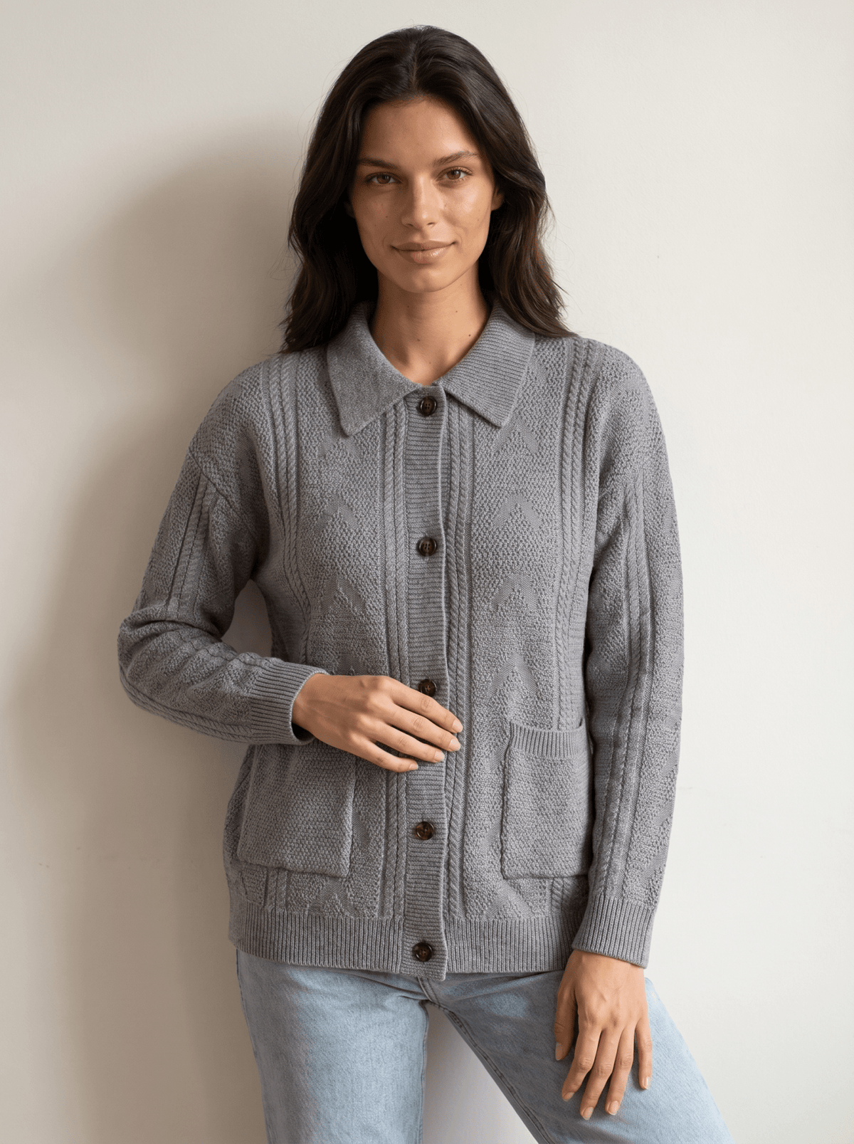 Knitted Patch-Pocket Cardigan - vencé