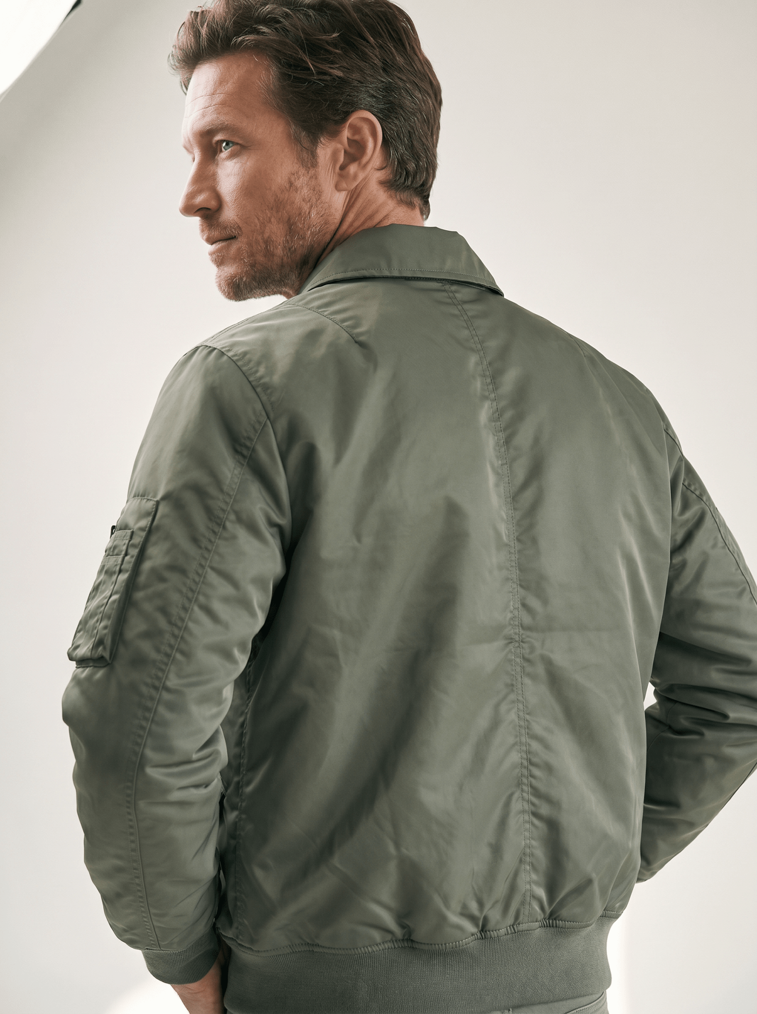 MA - 1 Pilot Mens Bomber Jacket - vencé