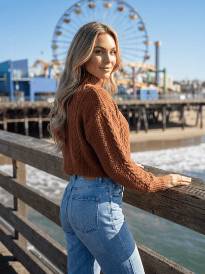 Mock-Neck Cable Knit Sweater - vencé