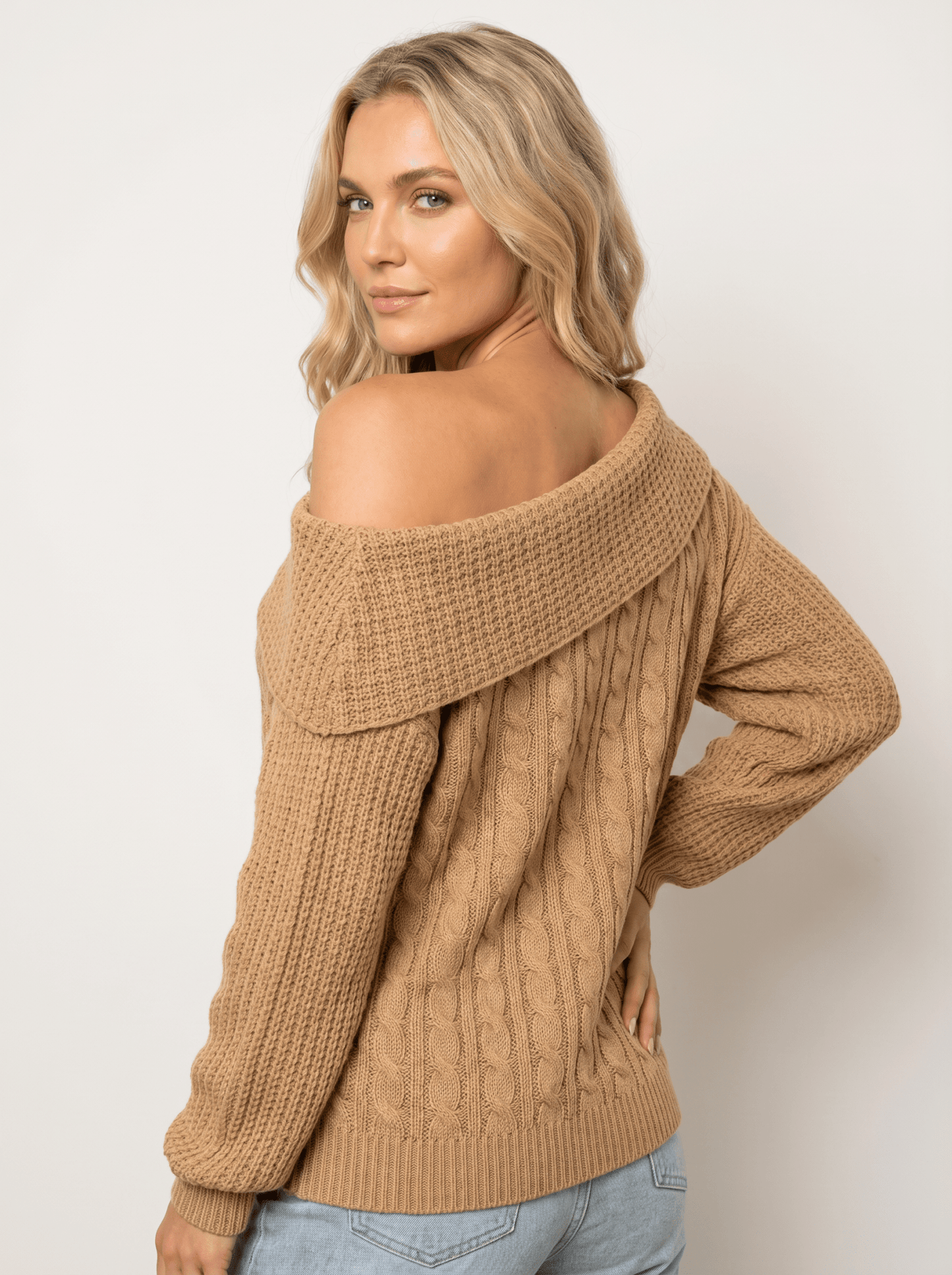 One-Shoulder Cable Knit Sweater - vencé