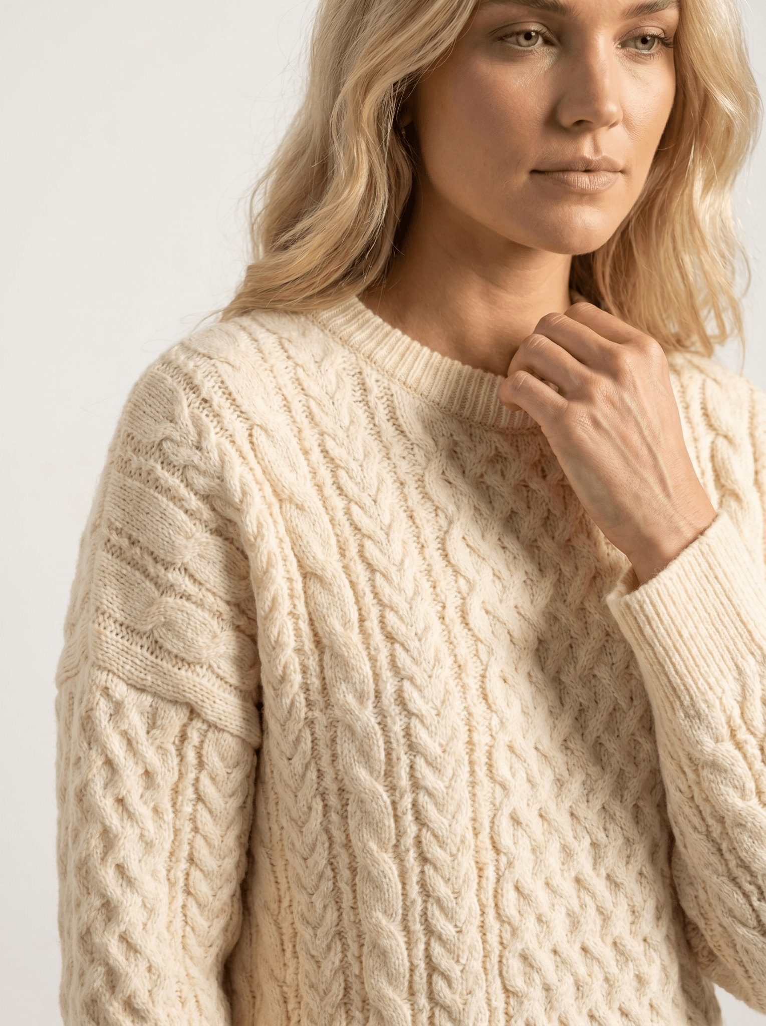 Oversized Aran Cable Knit Tunic Sweater - vencé