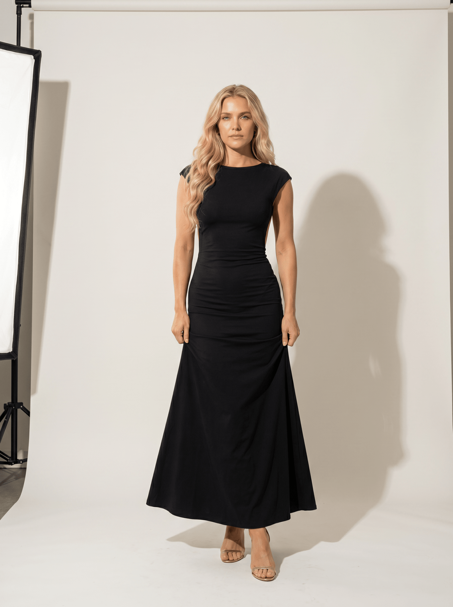 Polyester Backless Bodycon Dress - vencé