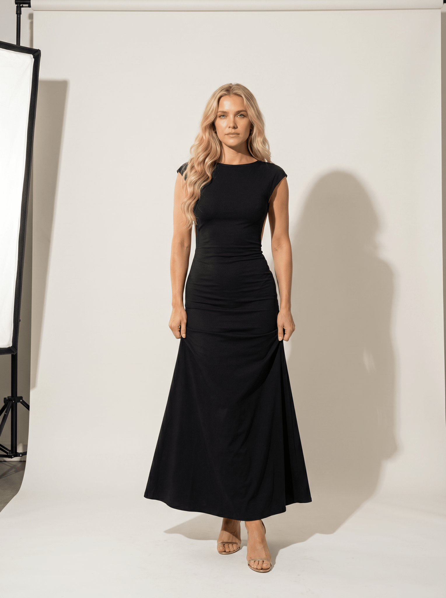Polyester Backless Bodycon Dress - vencé