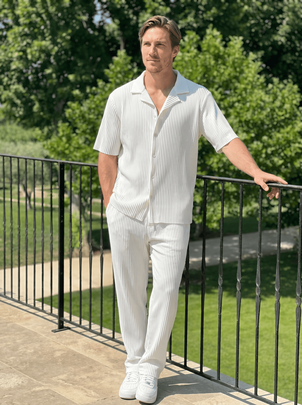 Short-Sleeve Shirt & Trouser Set - vencé